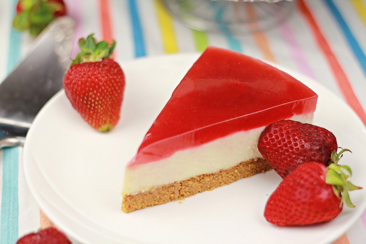 Leicht wie eine Wolke, zart wie ein Traum. Dieser Dessert ohne Backen sorgt für Furore