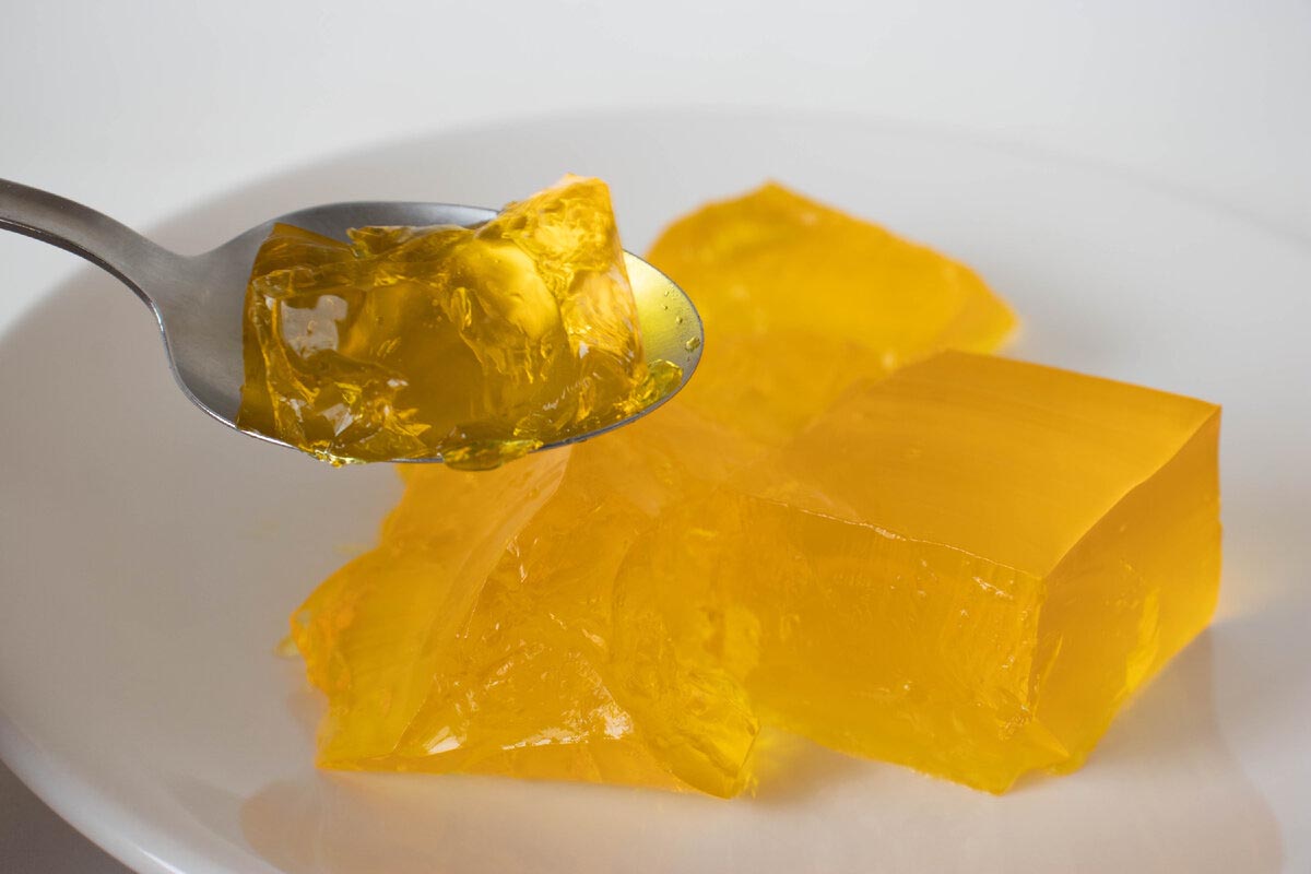 Un desert care are un efect mai bun decât multe seruri. Jeleurile cu colagen – un nou ritual de înfrumusețare