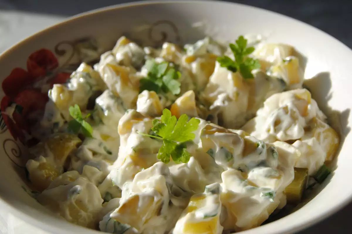 Ich mache diesen Salat jedes Wochenende.